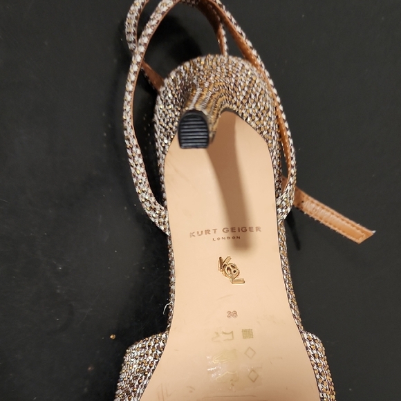 Kurt Geiger Elegant Black and Brown Heels - Picture 9 of 10